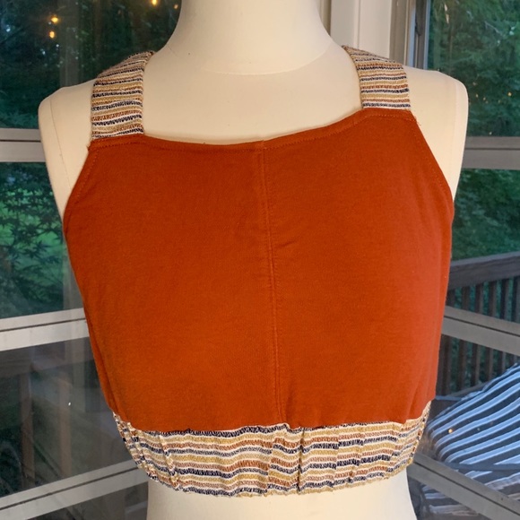 Urban Outfitters bondi Cross-back cropped top - Picture 4 of 8